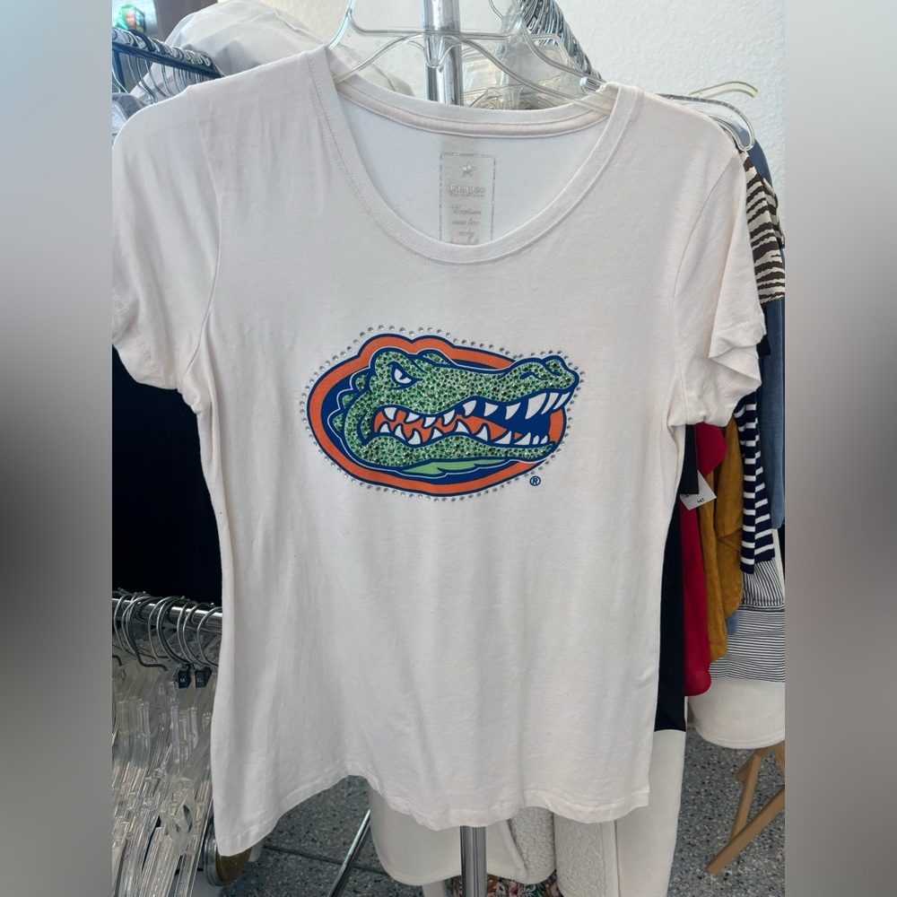 Women's Short Sleeve Graphic Tee - White with Green/Blue Gator Logo